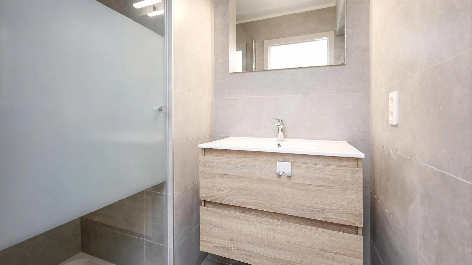 Awesome Apartment In Oostende With Wifi Ostend